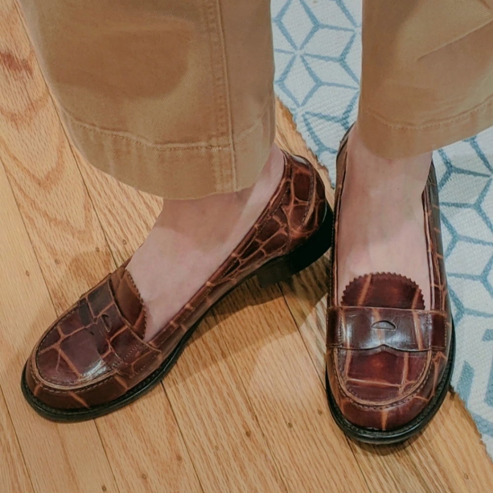 Croc leather loafers